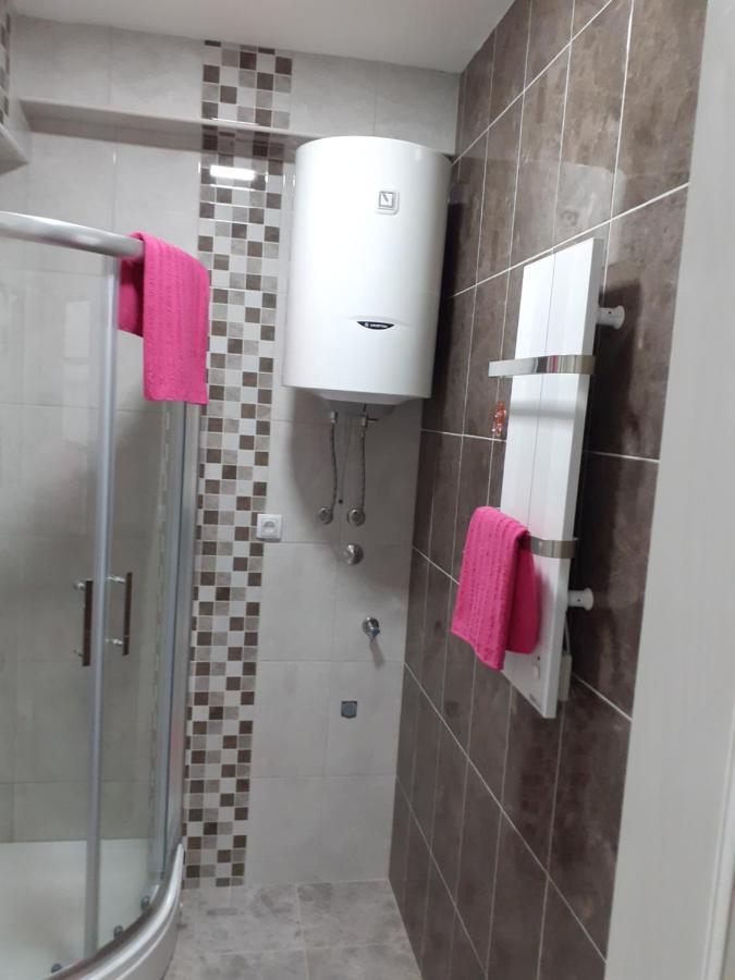 Apartman Petres Sombor Exterior foto